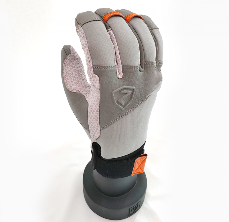 Ski gloves