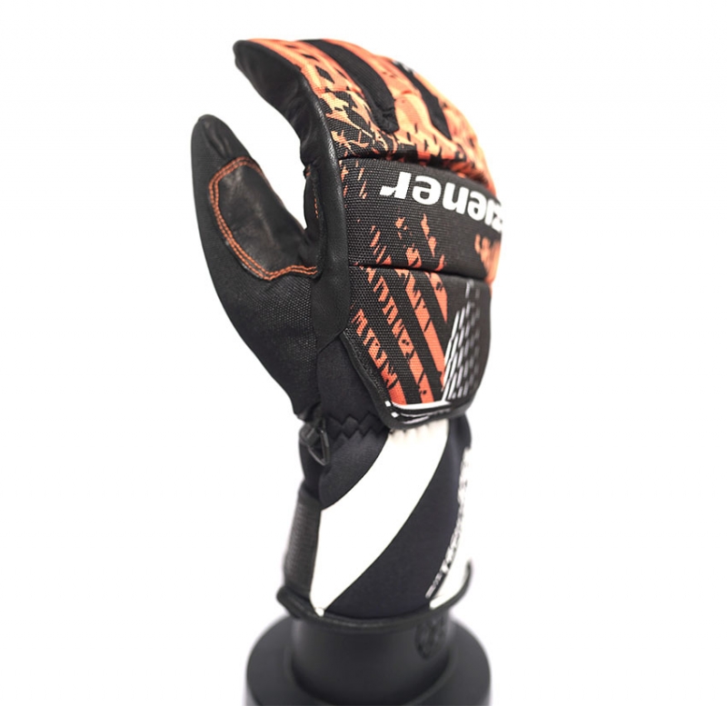 Ski gloves